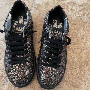P448 Sneakers